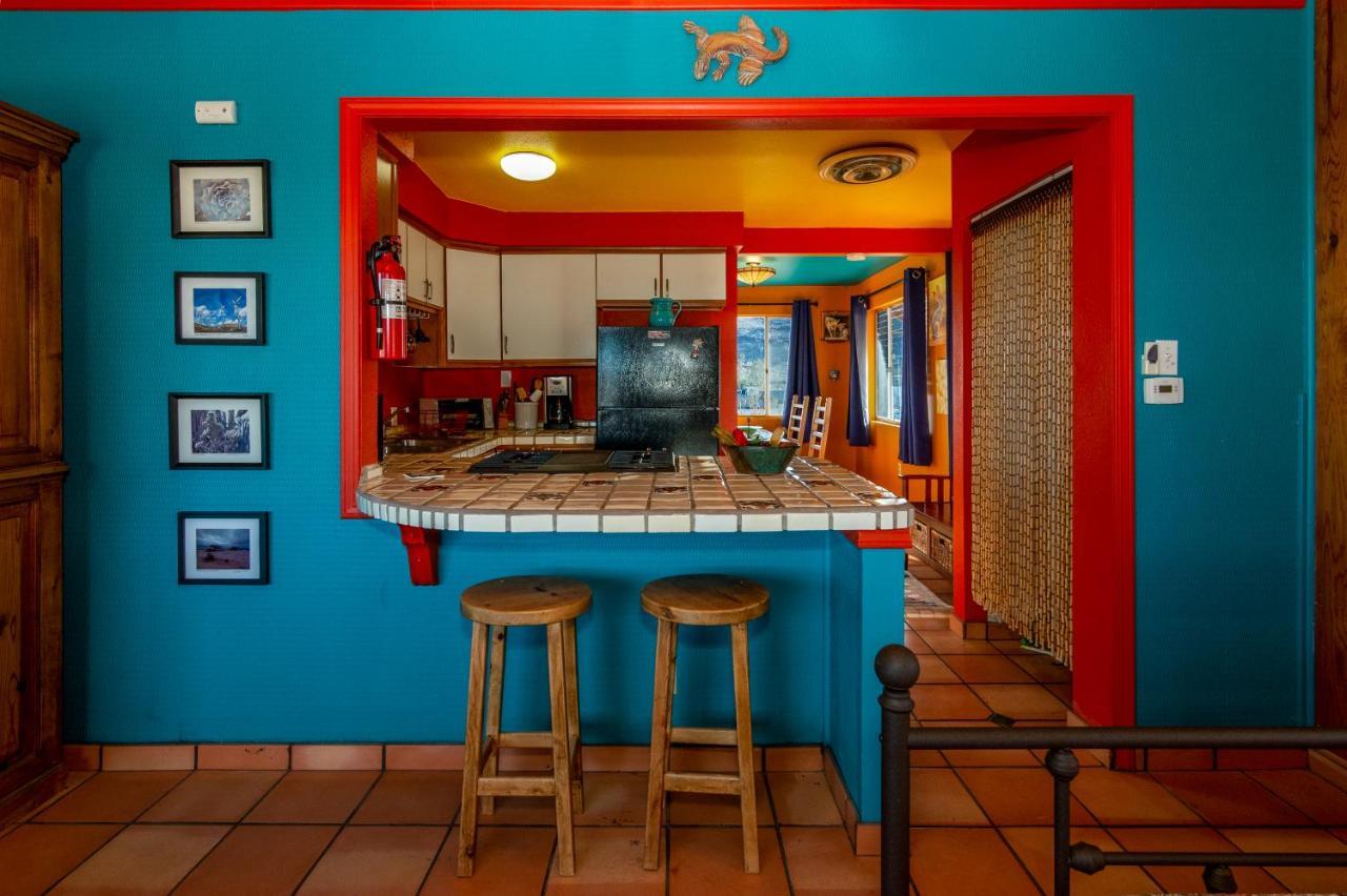 Chuck'S Cabin In A Joshua Tree Community 트웬티나인팜스 외부 사진