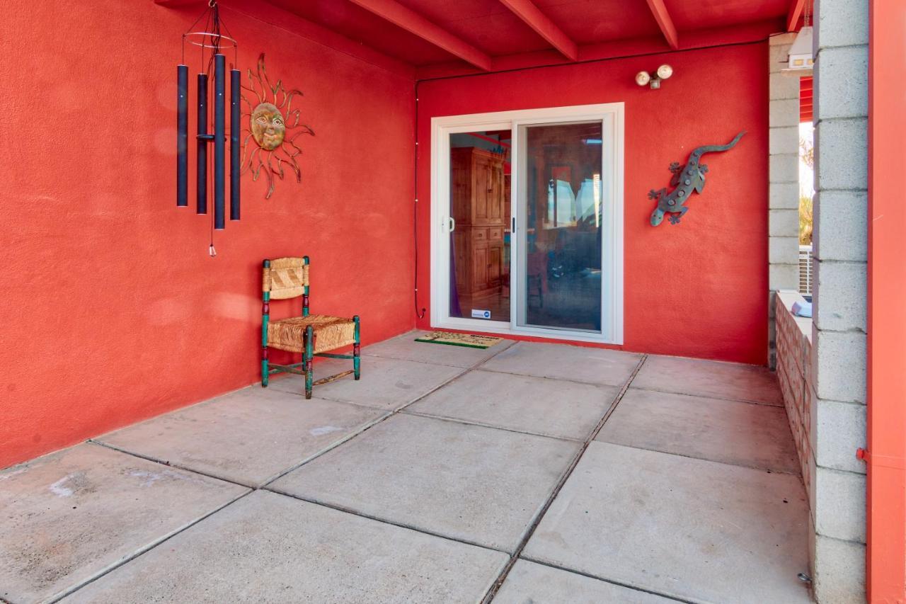 Chuck'S Cabin In A Joshua Tree Community 트웬티나인팜스 외부 사진