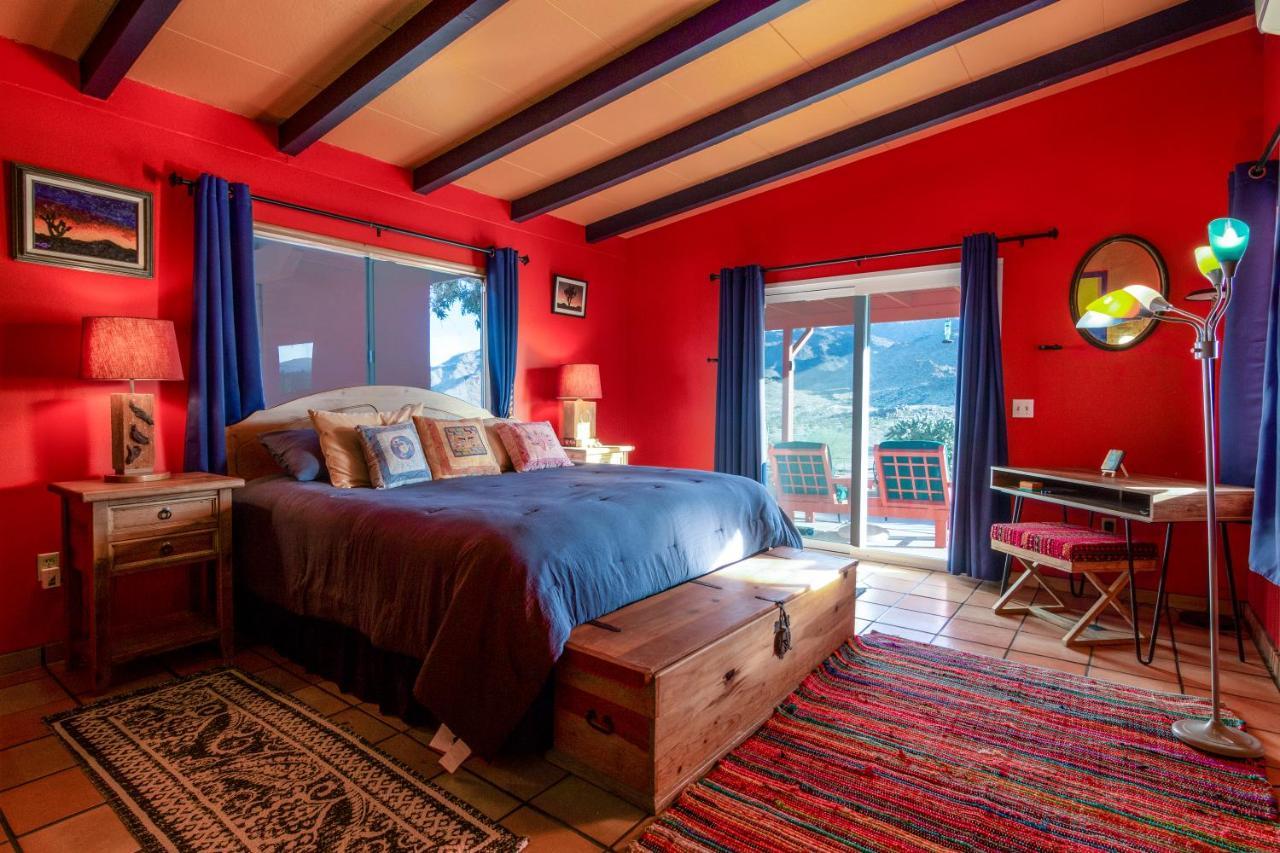 Chuck'S Cabin In A Joshua Tree Community 트웬티나인팜스 외부 사진